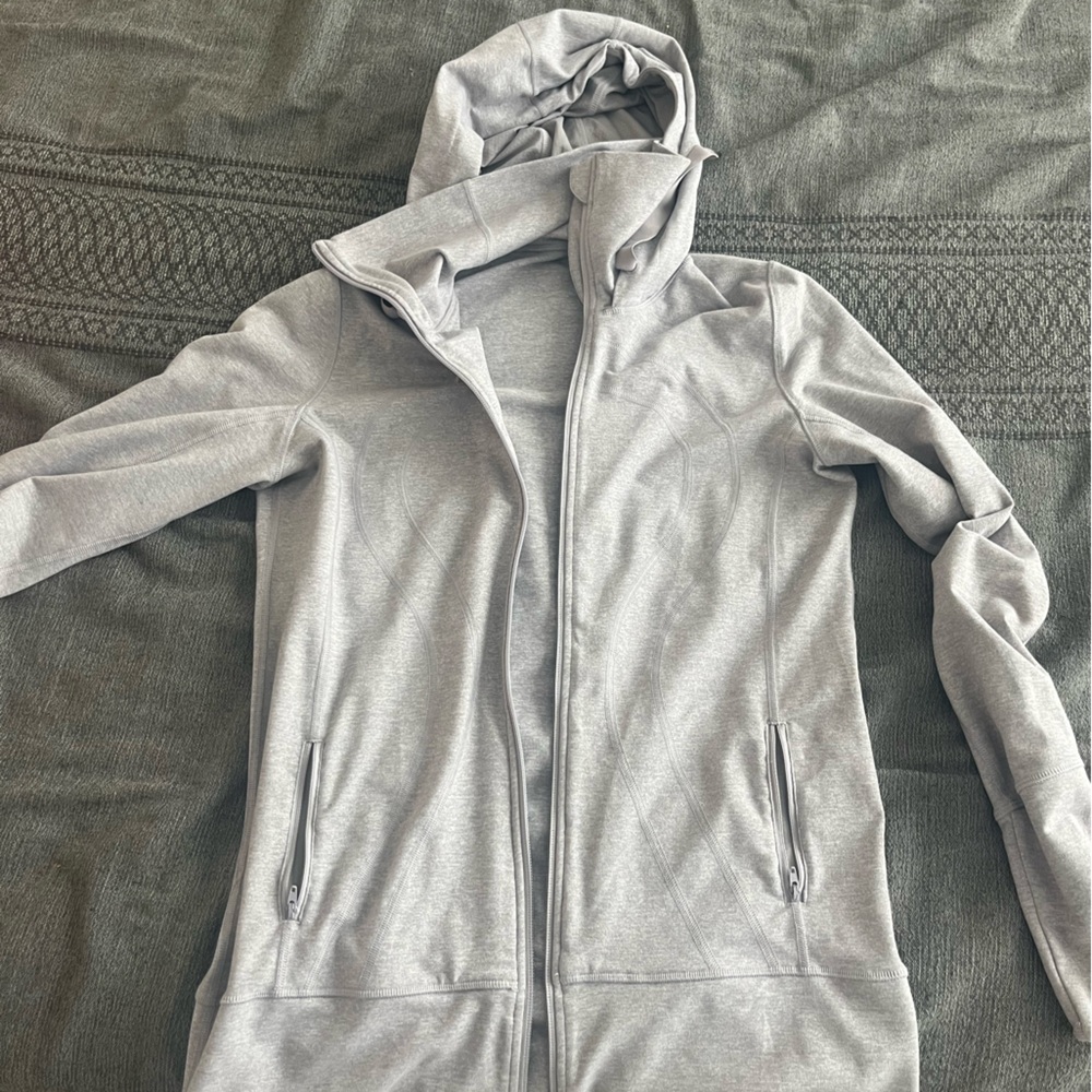 Lululemon hooded and high neck light purple running zip up.